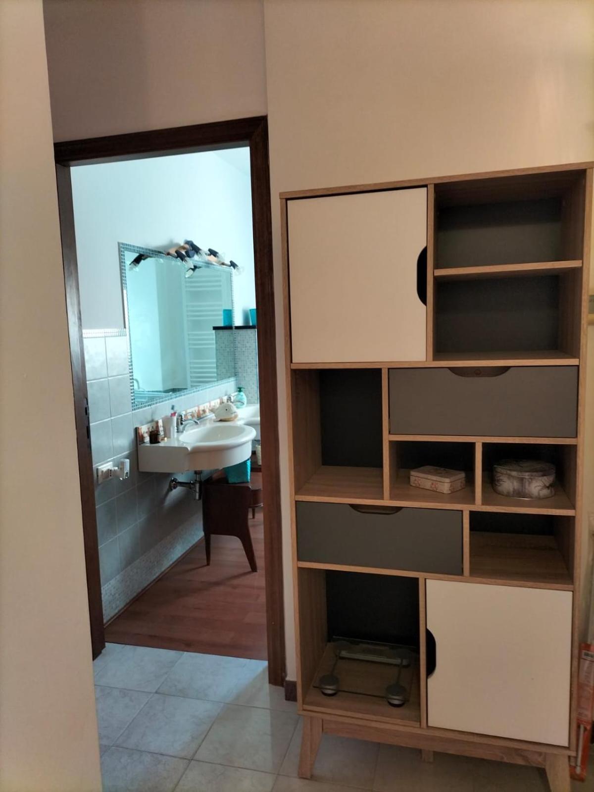 Daro's Apartment